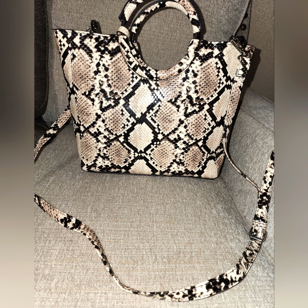 Snake Skin Bucket Purse with shoulder strap
